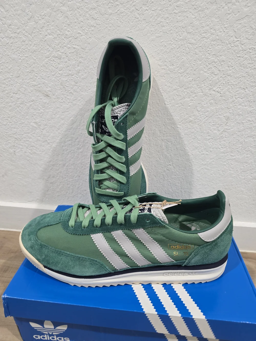 adidas SL 72 Men’s Green Retro Running Sneakers